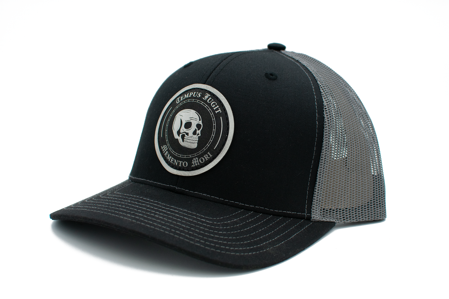 MEMENTO MORI Trucker
