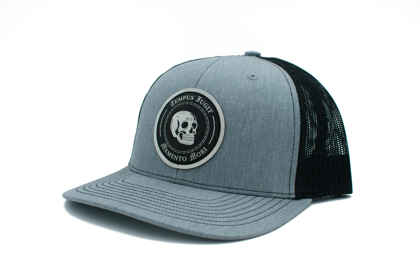 MEMENTO MORI Trucker