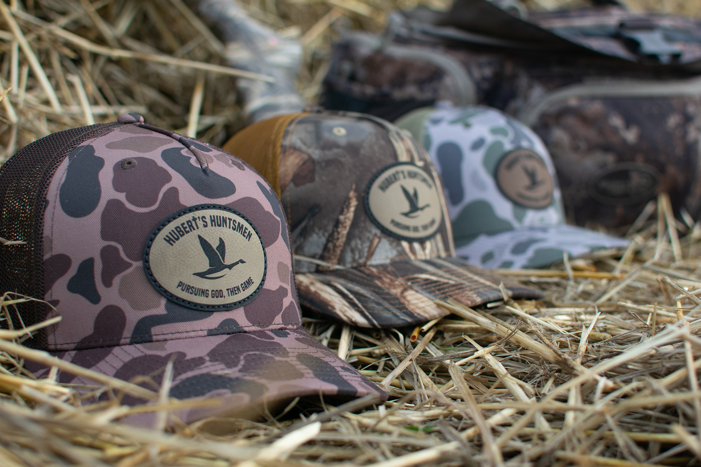 ST. HUBERT'S HUNTSMAN Trucker - Goose