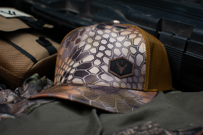 ST. HUBERT Trucker - Kryptek